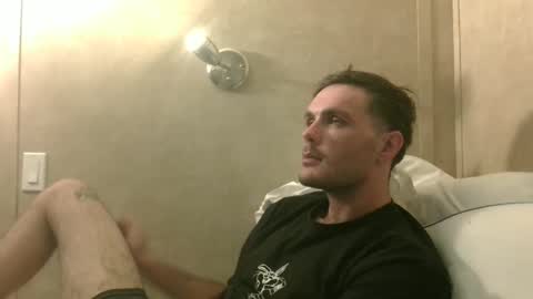 Snapshot of dylp400 chatting on 01.03.25 dylp400 online show from 01.03.25