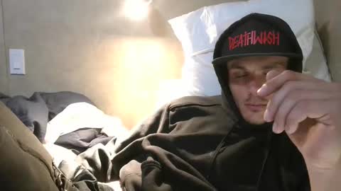 Snapshot of dylp400 chatting on 02.21.25 dylp400 online show from 02.21.25