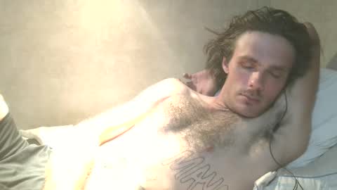 Snapshot of dylp400 chatting on 09.24.25 dylp400 online show from 09.24.25