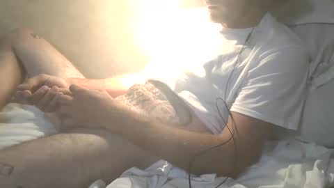 Snapshot of dylp400 chatting on 10.07.25 dylp400 online show from 10.07.25