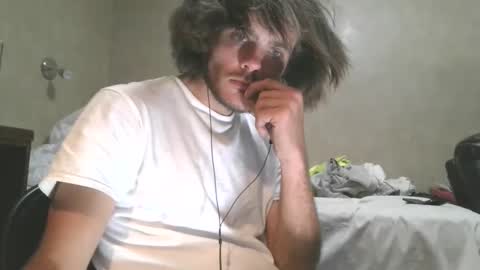 Snapshot of dylp400 chatting on 11.07.25 dylp400 online show from 11.07.25