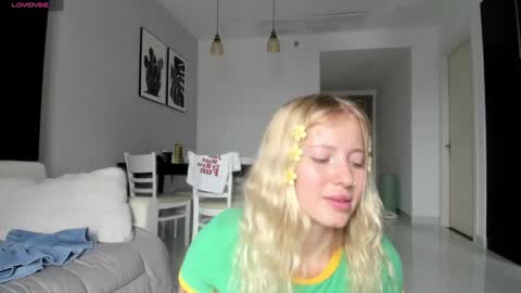 fansly - yourbestbaby online show from 01.05.25