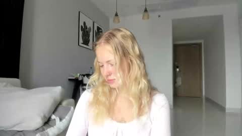 fansly - yourbestbaby online show from 02.07.25