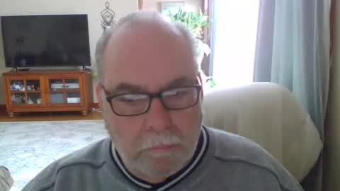 Snapshot of earl52 chatting on 03.01.26 earl52 online show from 03.01.26