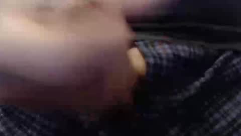 eat_a_peach2 online show from 10.25.25