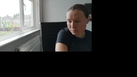 Nadia Ferreira  online show from 06.01.26