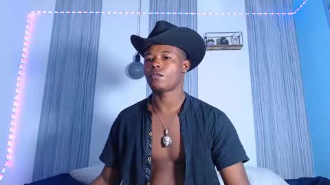 Chris Palaz  online show from 12.21.25