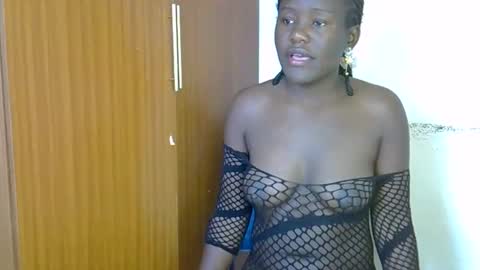 Queen online show from 12.04.25