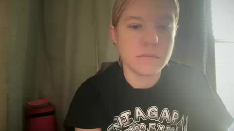 Snapshot of ebony8ivory chatting on 10.11.25 americnbarbie online show from 10.11.25