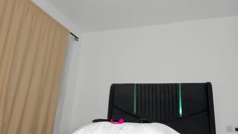 Angelina online show from 04.16.26