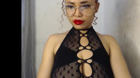 Snapshot of ebony_badgirl chatting on 10.26.25 Ebony badgirl online show from 10.26.25