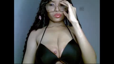 Snapshot of ebony_badgurl chatting on 03.21.26 Ebony badgurl online show from 03.21.26