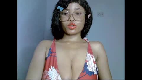 Snapshot of ebony_badgurl chatting on 04.01.26 Ebony badgurl online show from 04.01.26