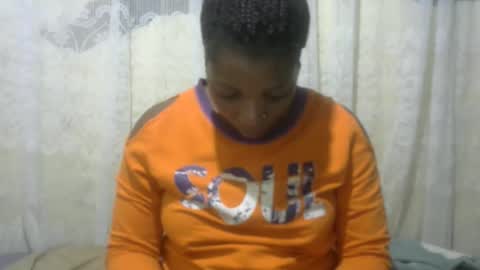 Snapshot of ebony_candy1998 chatting on 05.16.26 ebony_candy1998 online show from 05.16.26