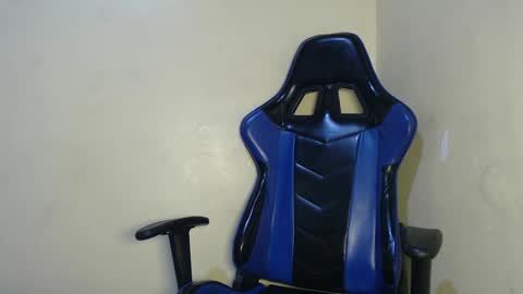 Snapshot of ebony_choco2 chatting on 01.28.25 ebony choco2 online show from 01.28.25