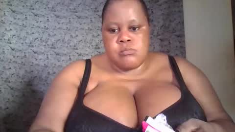 ebony_magixs online show from 09.19.25