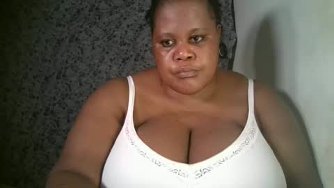 Snapshot of ebony_magixs chatting on 04.09.26 ebony_magixs online show from 04.09.26