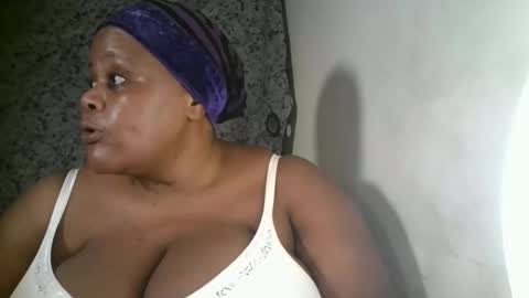 Snapshot of ebony_magixs chatting on 04.09.26 ebony_magixs online show from 04.09.26