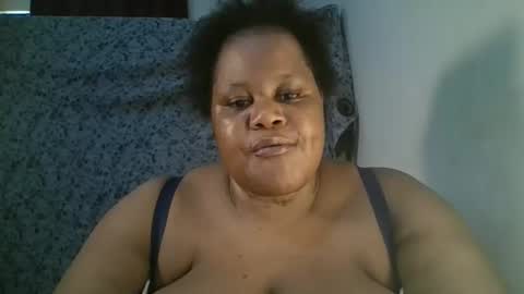 Snapshot of ebony_magixs chatting on 04.10.26 ebony_magixs online show from 04.10.26