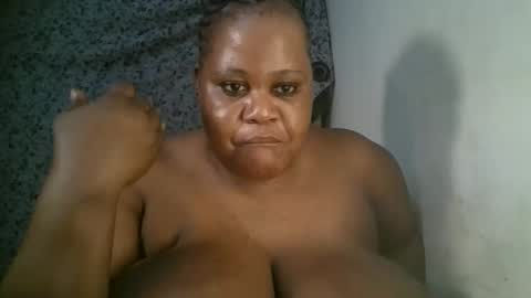 Snapshot of ebony_magixs chatting on 04.10.26 ebony_magixs online show from 04.10.26