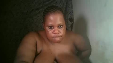 Snapshot of ebony_magixs chatting on 04.14.26 ebony_magixs online show from 04.14.26