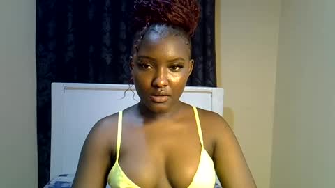 Snapshot of ebonybarbieee chatting on 07.05.26 Barbie online show from 07.05.26