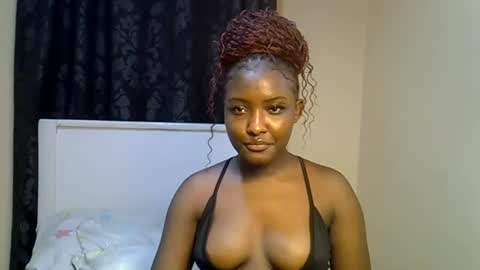 Snapshot of ebonybarbieee chatting on 07.09.26 Barbie online show from 07.09.26