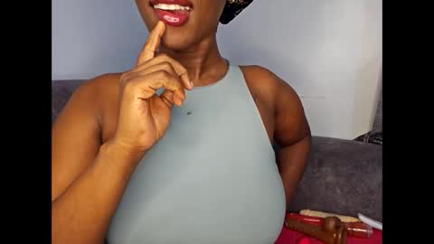 Ebony Melanie online show from 10.16.25