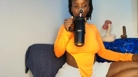 Snapshot of ebonycandymelani chatting on 06.25.26 Ebony Melanie online show from 06.25.26