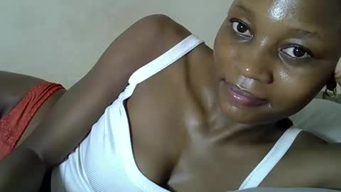 Snapshot of ebonycutegal4 chatting on 04.03.26 MELLEN online show from 04.03.26