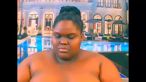 ebonyhotbuns4u2luv online show from 12.16.25