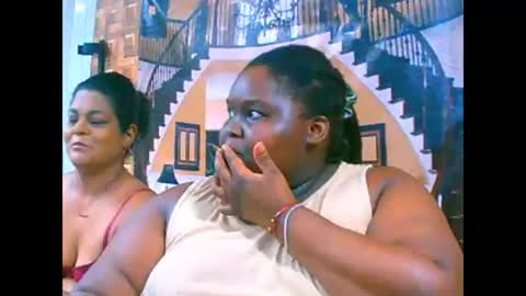 ebonyhotbuns4u2luv online show from 01.10.26