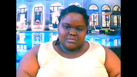 Snapshot of ebonyhotbuns4u2luv chatting on 03.01.26 ebonyhotbuns4u2luv online show from 03.01.26