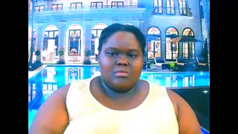 Snapshot of ebonyhotbuns4u2luv chatting on 03.05.26 ebonyhotbuns4u2luv online show from 03.05.26