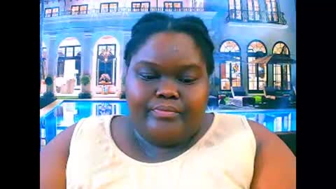 Snapshot of ebonyhotbuns4u2luv chatting on 03.08.26 ebonyhotbuns4u2luv online show from 03.08.26