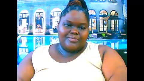 Snapshot of ebonyhotbuns4u2luv chatting on 03.21.26 ebonyhotbuns4u2luv online show from 03.21.26