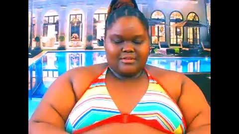 Snapshot of ebonyhotbuns4u2luv chatting on 03.24.26 ebonyhotbuns4u2luv online show from 03.24.26