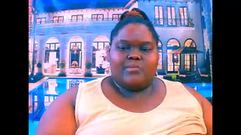 Snapshot of ebonyhotbuns4u2luv chatting on 04.17.26 ebonyhotbuns4u2luv online show from 04.17.26