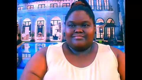 Snapshot of ebonyhotbuns4u2luv chatting on 04.24.26 ebonyhotbuns4u2luv online show from 04.24.26