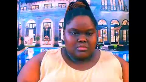 Snapshot of ebonyhotbuns4u2luv chatting on 04.30.26 ebonyhotbuns4u2luv online show from 04.30.26