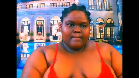 Snapshot of ebonyhotbuns4u2luv chatting on 05.04.26 ebonyhotbuns4u2luv online show from 05.04.26