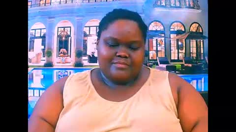 Snapshot of ebonyhotbuns4u2luv chatting on 05.14.26 ebonyhotbuns4u2luv online show from 05.14.26