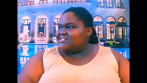 Snapshot of ebonyhotbuns4u2luv chatting on 05.15.26 ebonyhotbuns4u2luv online show from 05.15.26