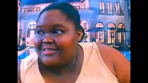 Snapshot of ebonyhotbuns4u2luv chatting on 05.18.26 ebonyhotbuns4u2luv online show from 05.18.26