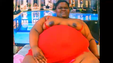 Snapshot of ebonyhotbuns4u2luv chatting on 05.22.26 ebonyhotbuns4u2luv online show from 05.22.26