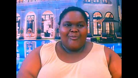 Snapshot of ebonyhotbuns4u2luv chatting on 06.17.26 ebonyhotbuns4u2luv online show from 06.17.26