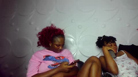Snapshot of ebonykissxx chatting on 07.12.26 ebonykissxx online show from 07.12.26