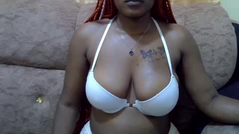 Snapshot of ebonysk chatting on 06.27.26 pretty online show from 06.27.26