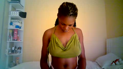Snapshot of ebonytanqueen chatting on 07.09.26 ebonytanqueen online show from 07.09.26
