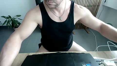 Snapshot of echoesethos chatting on 09.21.25 Echo online show from 09.21.25